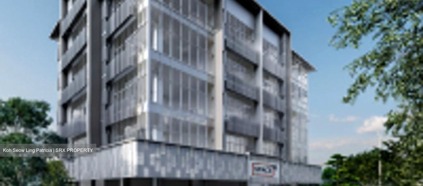 Space 18 (D12), Factory #567700021